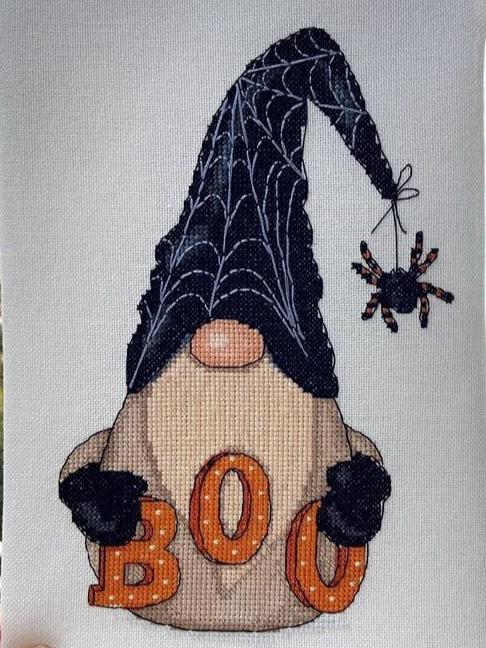 Cross stitch pattern Halloween gnome